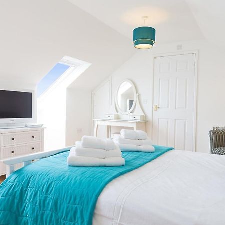 Atlantic Blue Apartment Carbis Bay Bagian luar foto