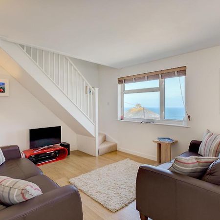 Atlantic Blue Apartment Carbis Bay Bagian luar foto