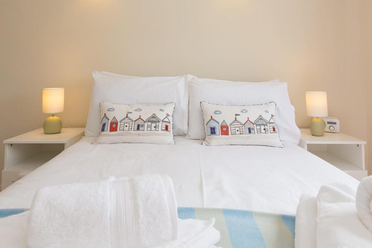 Atlantic Blue Apartment Carbis Bay Bagian luar foto