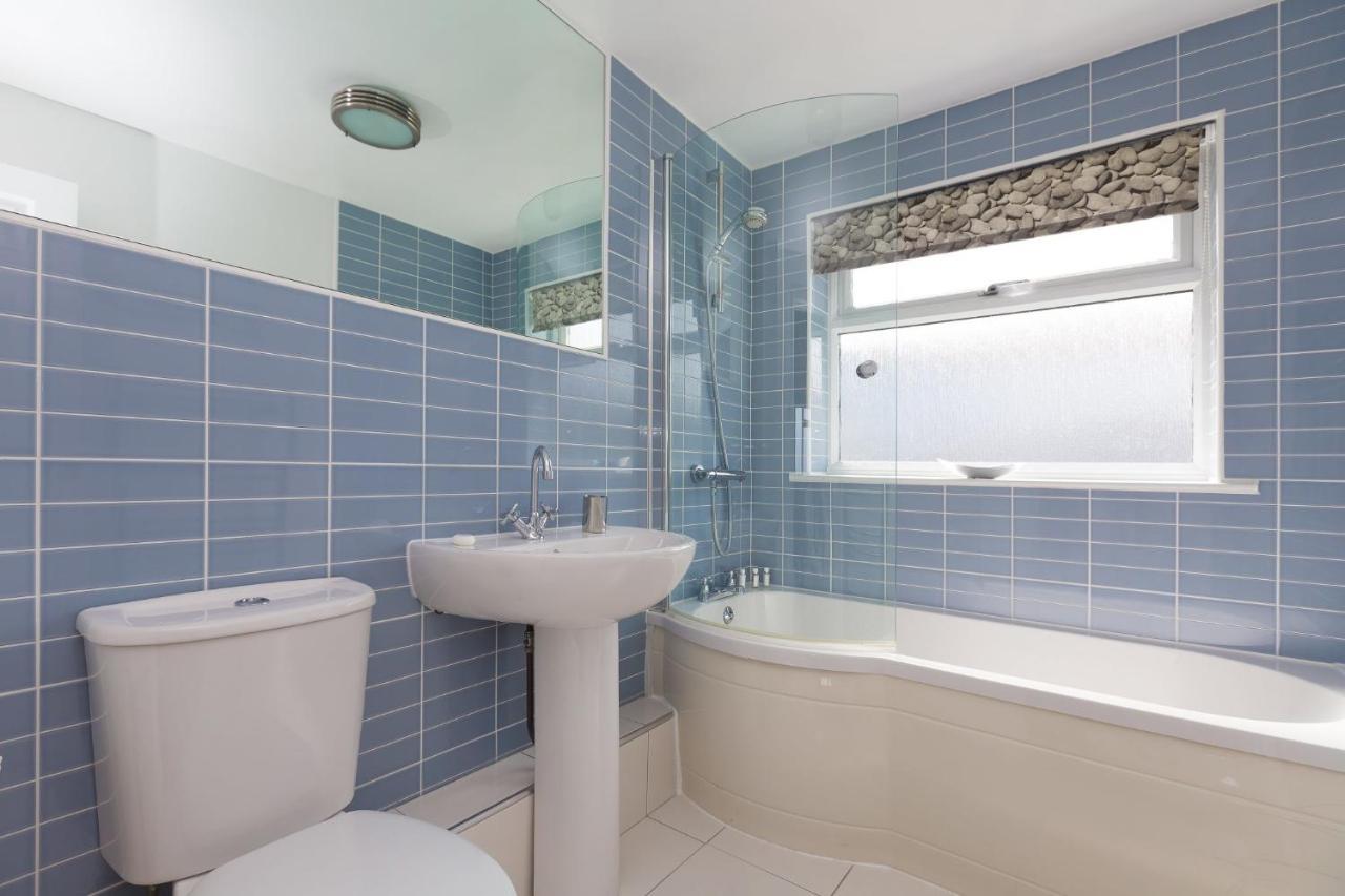 Atlantic Blue Apartment Carbis Bay Bagian luar foto